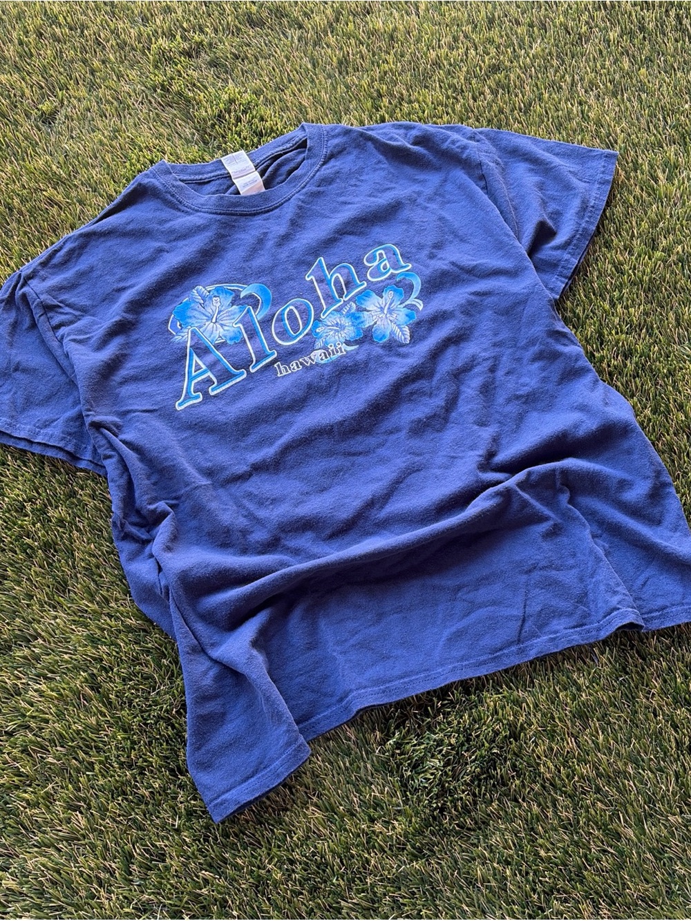 Vintage Aloha Hawaii Graphic Tee XL Navy Blue Gildan Heavy Cotton Shirt